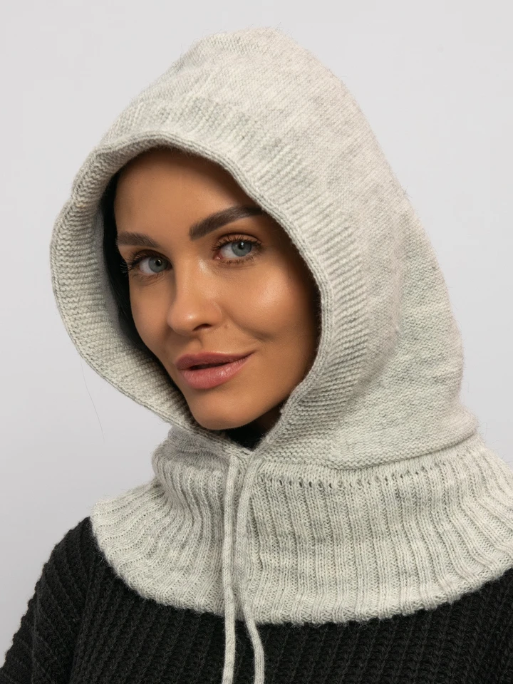 Шапка Y're бежевая